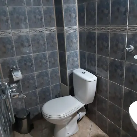 Chalet Yanitza Hotell 2*