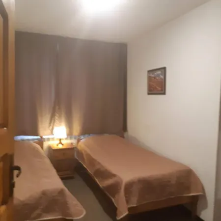 Chalet Yanitza Hotel 2*