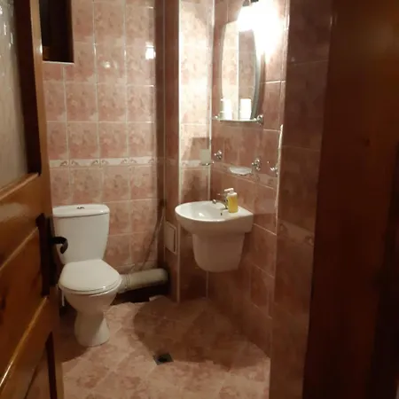 Hotel Chalet Yanitza 2*